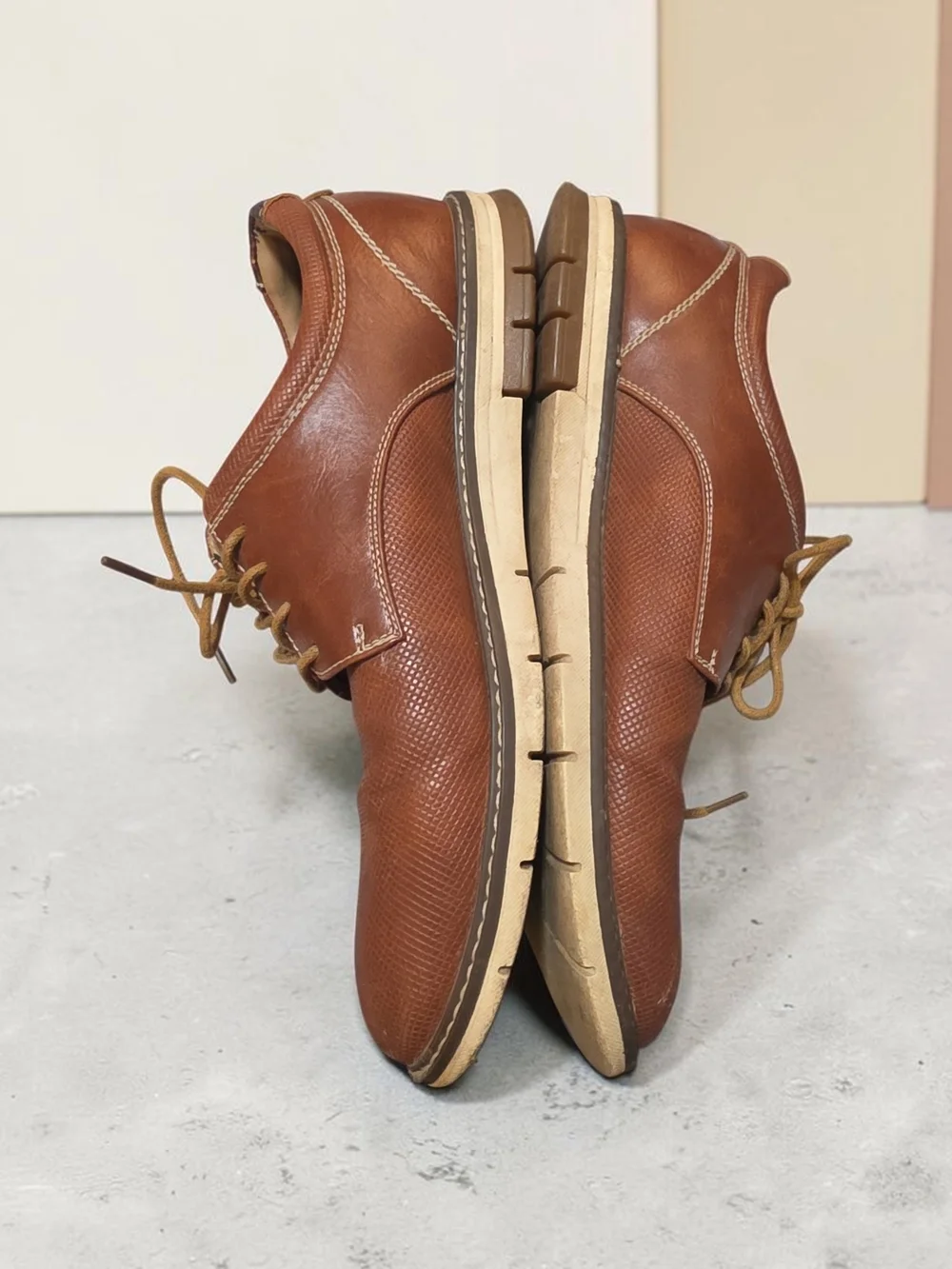 Men's Leather Derby Shoes in Cognac Brown - Classic Lace-Up